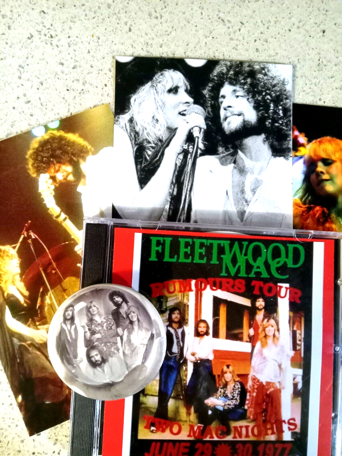 FLEETWOOD MAC Stevie NICKS vtg BUTTON / PIN & PIX + free Rare CD 1977  New YORK 