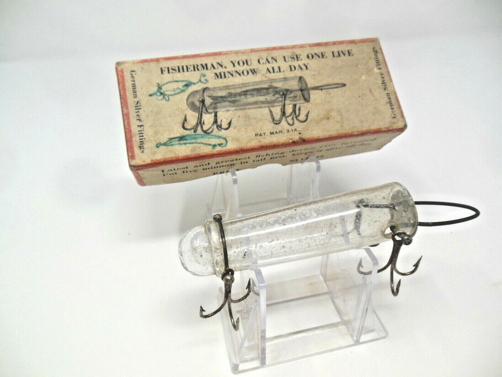 VINTAGE**RARE** 1914 DETROIT GLASS MINNOW TUBE FISHING LURE in ORIG.  PICTURE BOX for Sale 