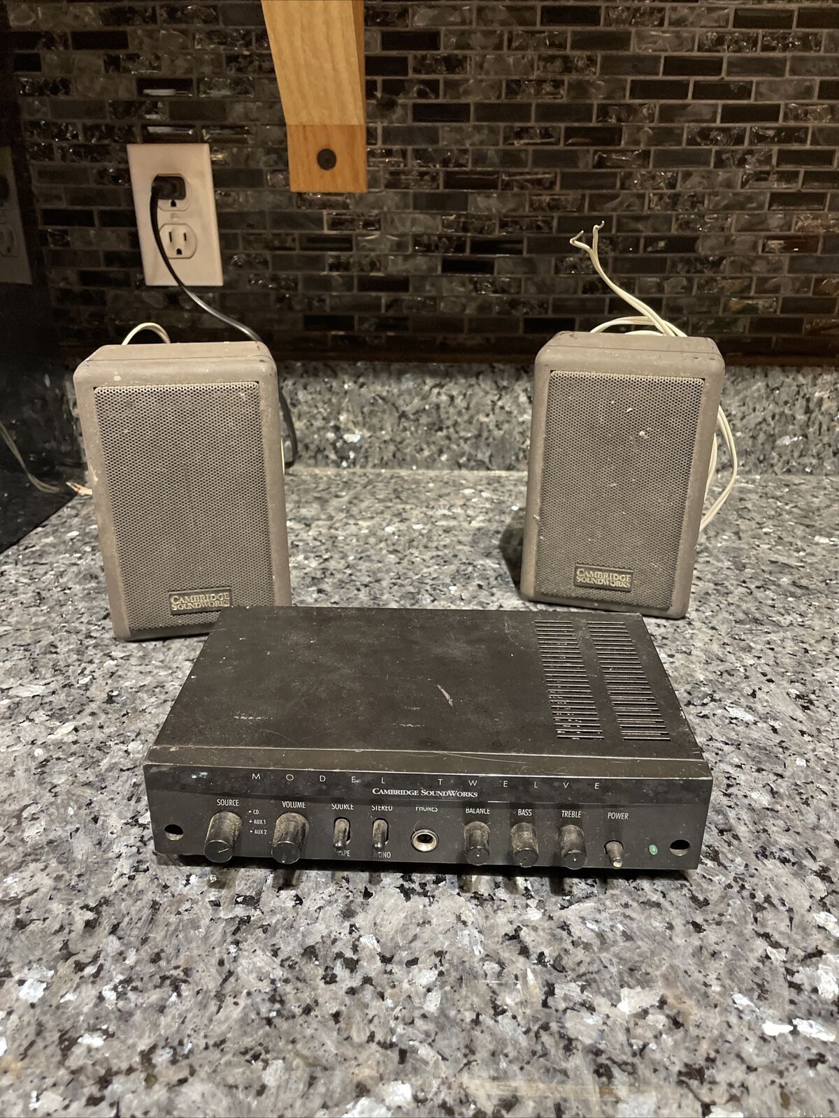 Cambridge Soundworks Mick Fleetwood Model 12 Monitor System No Bass Case - READ