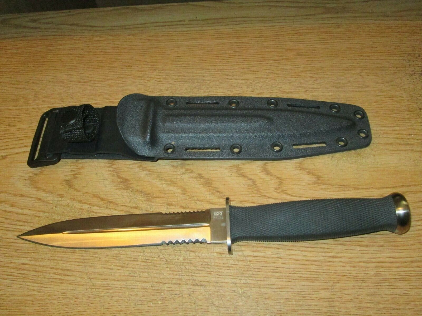SOG Desert Dagger Knife W/Sheath Seki Japan