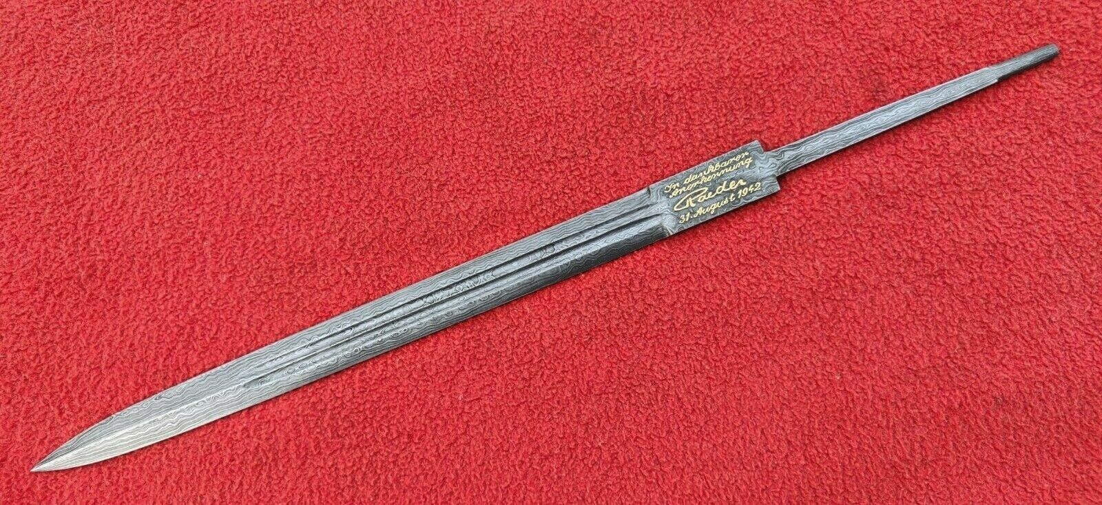 Erich Raeder Honor Damascus Steel German Naval Dagger WWII Blade With Gold Work 